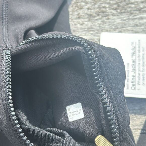 Lululemon Define Jacket Nulu black gold size 8 NWT - Picture 6 of 8